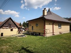  Na predaj: Rodinný dom v tichej lokalite pri potoku – Turzovka
